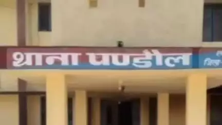 पंडौल: गुरमाहा वार्ड-9 के निवासी ने मारपीट मामले में पंडौल थाना में चार लोगों के खिलाफ एफआईआर दर्ज कराई