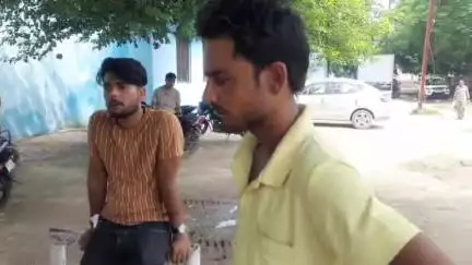 भिंड नगर: बरही गांव के पास सड़क किनारे रेलिंग से टकराकर बाइक सवार युवक की हुई मौत