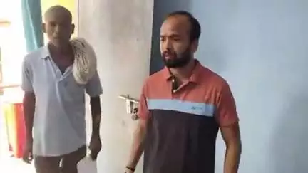 झाझा: बाराजोर गांव में खेत पर सामग्री रखने गए चाचा-भतीजा पर टांगी से हमला, चार लोगों पर मारपीट का आरोप