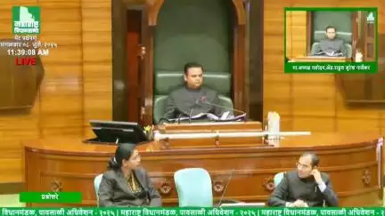 पंढरपूर: सोलापूर जिल्हा दूध संघाचे संचालक दोष असताना किती दिवस अभय देणार; आमदार अभिजीत पाटील यांचा सभागृहात सवाल
