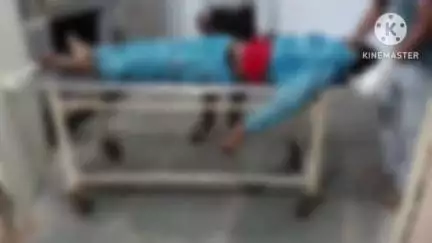 রঘুনাথপুর ১: নিতুড়িয়াতে বাজ পড়ে যুবকের মৃত্যু,রঘুনাথপুর S S হাসপাতাল থেকে দেহ উদ্ধার করে PMএ পাঠাল রঘুনাথপুর থানার পুলিশ