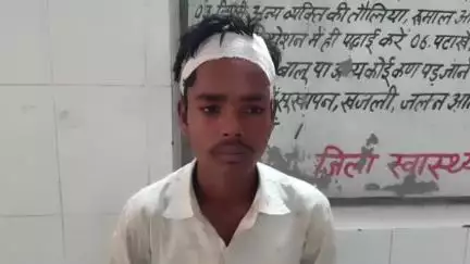 पुवायां: मामूली विवाद के चलते युवक को पीटकर किया घायल, पुवायां थाना क्षेत्र के सुनारा बुजुर्ग का मामला