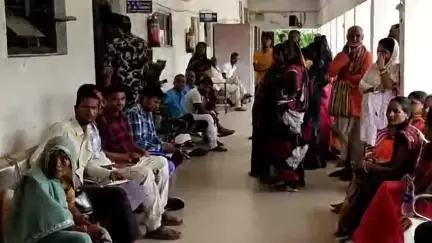 समस्तीपुर: एसपी कार्यालय में जनता दरबार आयोजित, समस्यायें लेकर पहुंचे फरियादी
