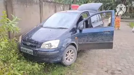 শিৱসাগৰ: চৰাইদেউ জিলাৰ চফ্ৰাইৰ আৰক্ষীয়ে পুৱতি নিশা চফ্ৰাইৰ পৰা খেদি খেদি আহি শিৱসাগৰত দুটা চুৰি গৰুসহ কৰায়ত্ত কৰে এটা চোৰক