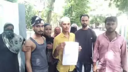 सुल्तानपुर: तीन दिन से पीड़िता थाने का चक्कर लगा रही है, प्राथमिकी नहीं लिखी गई, पीड़ित परिवार ने एसपी से न्याय की गुहार लगाई