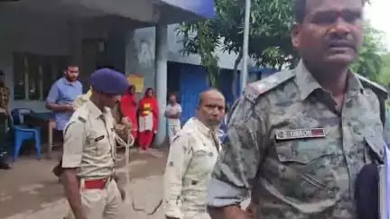गिरिडीह: पिपरागोड़ा गांव में दो पक्षों के बीच हुए विवाद के बाद युवक पर हमला करने के आरोप में तीन लोग गिरफ्तार