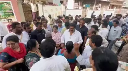 ఒంగోలు 7, 8 డివిజన్లలో పర్యటించిన ఒంగోలు ఎమ్మెల్యే దామచర్ల జనార్దన్