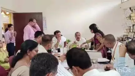 ಕುಂದಾಪುರ: ದೇವರಾಜ ಅರಸು ಹಿಂದುಳಿದ ವರ್ಗಗಳ ಹಾಸ್ಟೆಲ್ ಆಯ್ಕೆ ಸಮಿತಿ ಸಭೆಯಲ್ಲಿ ಬೈಂದೂರು ಶಾಸಕ ಗುರುರಾಜ್ ಗಂಟಿಹೊಳೆ ಭಾಗಿ