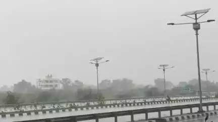 అసిఫాబాద్: గడిచిన 24 గంటల్లో జిల్లా వ్యాప్తంగా 1.6 మిల్లీ మీటర్ల వర్షపాతం నమోదు, అత్యధికంగా బెజ్జూర్‌లో 4.6 మి.మీ నమోదు