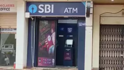 જામનગર શહેર: શહેરમાં મહિલા કોલેજ નજીક આવેલ ખાનગી કંપનીની ઓફિસના 2 કર્મચારીઓએ રૂ. 31.36 લાખની છેતરપિંડી કરી