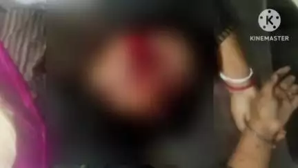 রঘুনাথপুর ১: মহুলা মোড়ের অদূরে গাড়ির ধাক্কায় রাইস মিলের মহিলা কর্মীর মৃত্যুতে চাঞ্চল্য