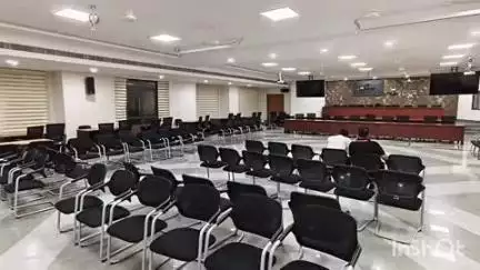 అశ్వారావుపేట: సమీకృత జిల్లా కలెక్టర్ కార్యాలయంలో మెగా ఆధార్ క్యాంప్ నిర్వహణకు అన్ని ఏర్పాట్లు పూర్తి చేసినట్లు తెలిపిన కలెక్టర్