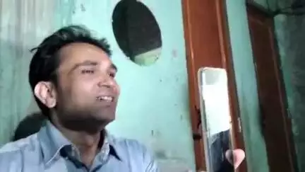 मुरादाबाद: मझोला थाना क्षेत्र में पीड़ित पति ने सरकार से लगाई गुहार, कहा- मुझे पत्नी से बचाओ, योगी सरकार, वो मुझे मरवा देगी