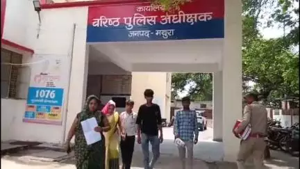 मांट: सुरीर में अवैध निर्माण की शिकायत पर दबंगों ने की मारपीट, पुलिस ने शिकायत करने पर उल्टा बंद करने की दी धमकी
