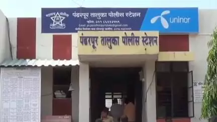 पंढरपूर: शेतीच्या वादातून गुरसाळे येथे तरुणाने अंगावर डिझेल ओतून पेटवून घेत केली आत्महत्या, चुलत्याविरुद्ध गुन्हा दाखल