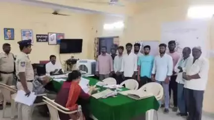మునగాల: మాధవరం లో ఘర్షణ, 11 మంది పై బైండోవర్