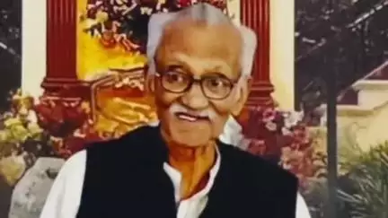 चाईबासा: चाईबासा के वरिष्ठ कांग्रेस नेता रेवती रमण प्रसाद का मुंबई में निधन