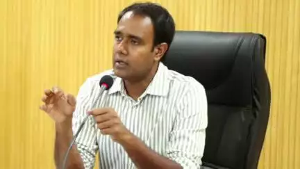 सागर नगर: सागर कलेक्टर ने अधिकारियों को दिए निर्देश, खाद्य सामग्री बेचने वाली सभी दुकानों की जांच करें