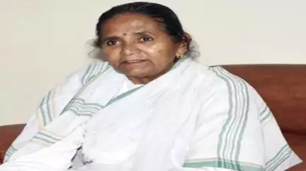 मंत्री गुलाब देवी की कार हुई हादसे का शिकार, आई गंभीर चोटें; हादसे के बाद के वीडियो आए समाने