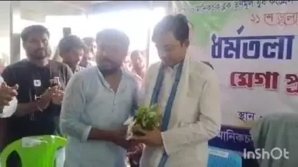 মানিকচক: আলাদা পার্টি অফিস করে দুটো তিনটে লোক নিয়ে তৃণমূল করা যাবে না,সাফ বার্তা মানিকচক থেকে যুব তৃণমূলের জেলা সভাপতির