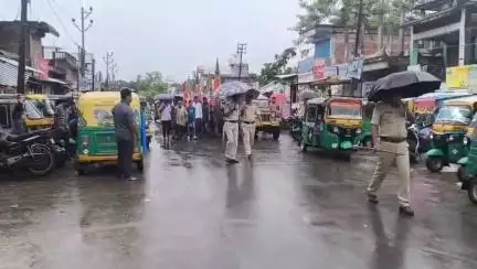 বিশালগড়: কর্মনাশা বন্ধের বিরুদ্ধে মধুপুর বাজারে বিজেপির বিক্ষোভ মিছিল