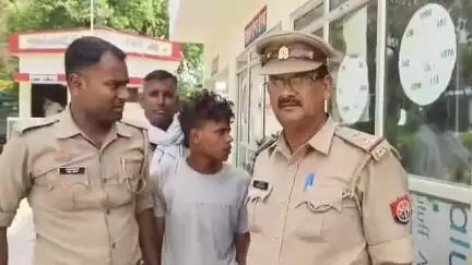 हमीरपुर: सुमेरपुर कस्बे में शराब ठेके में चोरी करने वाला चोर गिरफ्तार