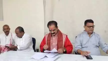 दरभंगा: सांसद ने सर्किट हाउस में प्रेस वार्ता की, रेल से संबंधित कई जानकारियां दीं