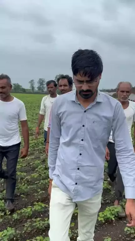 भर्ष्टाचार की भेट चडी नर्मदा पाइपलाइन 
ग्राम पलासी में 1500fit से ऊपर पहली बरसात में उखड़ी