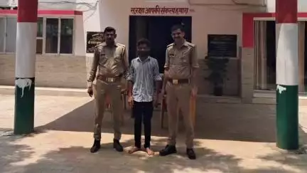 मांट: सुरीर में छेड़छाड़ और पोक्सो के एक आरोपी को पुलिस ने मुखबिर की सूचना पर किया गिरफ्तार