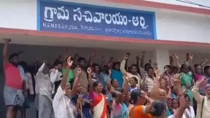 సెజ్ లకు భూములు ఇచ్చేది లేదు తేల్చి చెప్పిన ఆర్లె గ్రామస్తులు