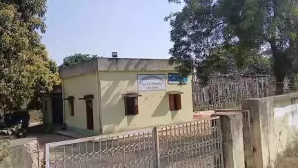 टुंडी: टुंडी के कई गांवों में 24 घंटे से बिजली गुल, जनजीवन अस्त-व्यस्त