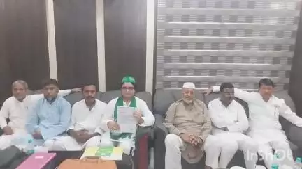 अररिया: महागठबंधन की सर्किट हाउस में आयोजित हुई एक महत्वपूर्ण बैठक