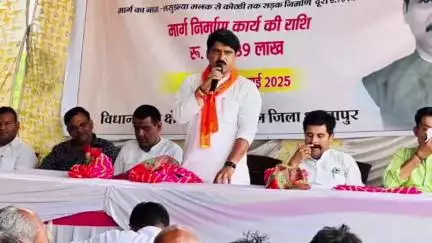 कालापीपल: कोठडी में विधायक घनश्याम चंद्रवंशी ने ₹5.80 करोड़ की लागत से बनने वाली सड़क का किया भूमिपूजन