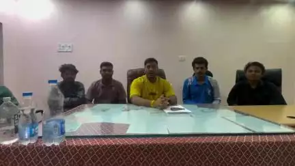 કવાંટ: GMDC પ્રોજેક્ટમાં કોન્ટ્રાક્ટ પર કામગીરી કરતા સ્થાનિક હેલ્પર, ઓપરેટર અને કર્મચારીઓને લઈને પિન્ટુ રાઠવાએ આપી પ્રતિક્રિયા.