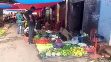 शाहबाद: शाहाबाद में सब्जियों के दाम आसमान पर पहुंचे, रसोई का बजट बिगड़ा #jansamasya