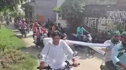गोपालगंज: जादोपुर बाजार सहित अन्य जगहों पर मतदाता सूची पुनरीक्षण कार्य के प्रति लोगों को जागरूक करने के लिए रैली निकाली गई
