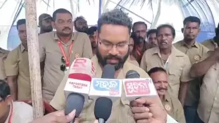 ସଦର: କେସିଙ୍ଗା ରେ ରେ ଓଡ଼ିଶା ଡ୍ରାଇଭର ମହାସଂଘ ପକ୍ଷରୁ ଷ୍ଟିଅରିଙ୍ଗ ଛାଡ଼ ଆନ୍ଦୋଳନ,ଆନ୍ଦୋଳନ କାରୀଙ୍କ ପ୍ରତିକ୍ରିୟା