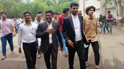 परभणी: उदयपुर फाईल चित्रपटावर बंदी घालून निर्मात्यांविरुद्ध गुन्हा दाखल करा मुस्लिम बांधवांचे जिल्हाधिकाऱ्यां निवेदन