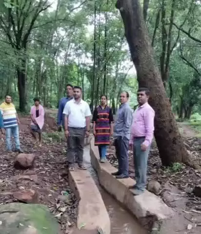 ଜୟପୁର: ଜୟପୁର ବ୍ଲକର ଟାଙ୍କୁଆ, ଡାଙ୍ଗରଛିଞ୍ଚି ରେ ବିକାଶ ମୁଳକ କାଯ୍ୟର ସମିକ୍ଷା କଲେ ଜିଲା ପରିଷଦର ମୁଖ୍ୟ ଉନ୍ନୟନ ଅଧିକାରି