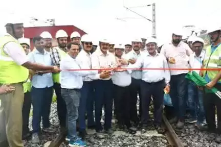 बरकागाँव: एनटीपीसी ने अपने 1000वें रैक को हरी झंडी दिखाकर रवाना किया