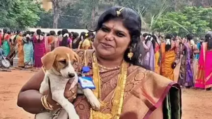 திண்டுக்கல் கிழக்கு: MVM கல்லூரிக்கு மீண்டும் பணிக்கு வந்த பேராசிரியை நிகிதா இன்று முதல் 17 நாட்கள் விடுப்பில் சென்றார்