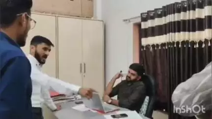 માંગરોળ: માંગરોળ નગરપાલિકા મન માની સામે સદસ્ય ઇરફાન કરુડ આંકરા પાણીએ સોશિયલ મીડિયામાં વીડિયો થયો વાયરલ