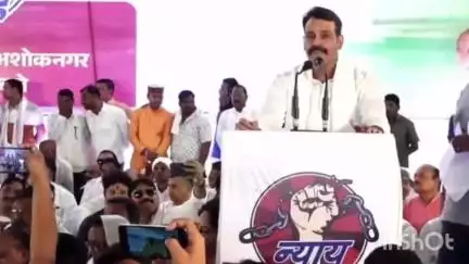 अशोक नगर: पुरानी कृषि उपज मंडी में कांग्रेस के प्रदर्शन में ग्वालियर ग्रामीण विधायक साहब सिंह का विवादित बयान, वीडियो वायरल