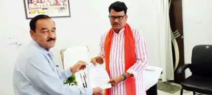 अलीराजपुर: पेंशनरों ने केंद्रीय महंगाई राहत और बकाया एरियर की मांग की, कैबिनेट मंत्री नागर सिंह चौहान को ज्ञापन सौंपा