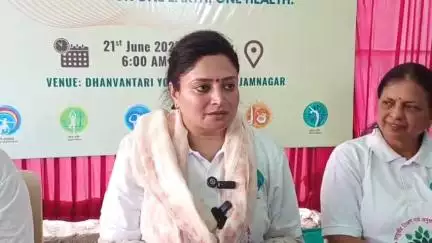 જામનગર શહેર: જામનગરના સાંસદે આયુષ્માન યોજનાનો લાભ વડીલોને અપાવ્યો