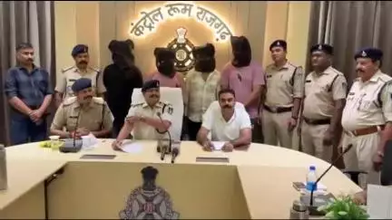 राजगढ़: पुलिस कंट्रोल रूम में ASP ने लूट की वारदात का किया खुलासा, 5 आरोपियों को किया गया गिरफ़्तार