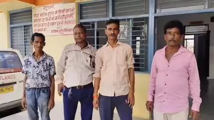 इटावा: कोतवाली इलाके के साबितगंज के पास अज्ञात वाहन की टक्कर से काम करके लौट रहे हलवाई की हुई मौत, पुलिस ने कराया पोस्टमार्टम