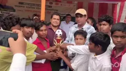बौंसी: सीएम कॉलेज मैदान पर मशाल खेल प्रतियोगिता का समापन हुआ