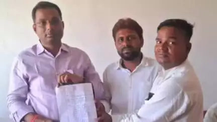 बेनीपुर: अलीनगर प्रखंड क्षेत्र में पानी की समस्या को लेकर बीस सूत्री अध्यक्ष ने बीडीओ को ज्ञापन सौंपा