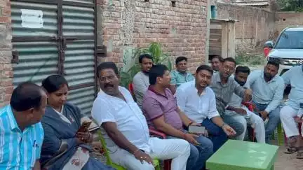 दरभंगा: 9 जुलाई को बिहार बंद के निर्णय पर दरभंगा के शिवाजी नगर में युवा राजद की हुई बैठक